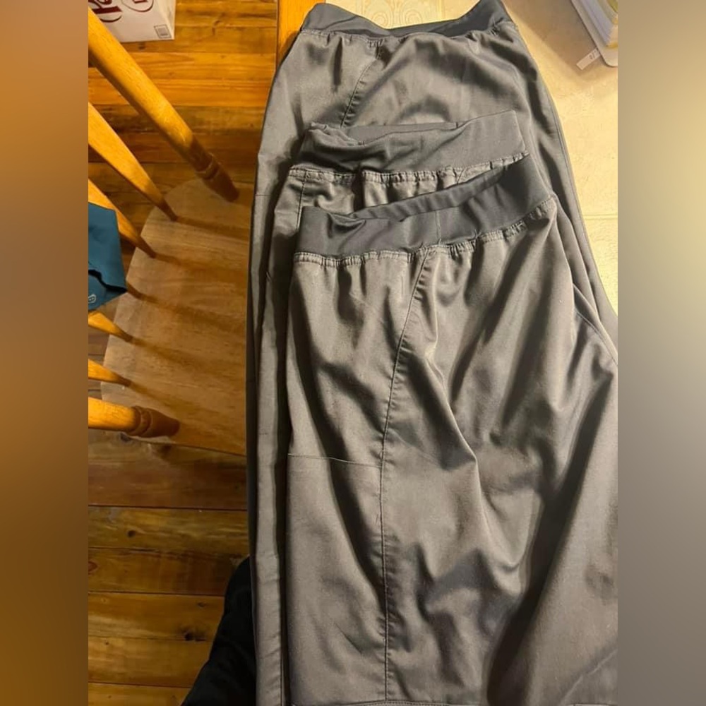 Wonderwink pewter gray scrub bottoms